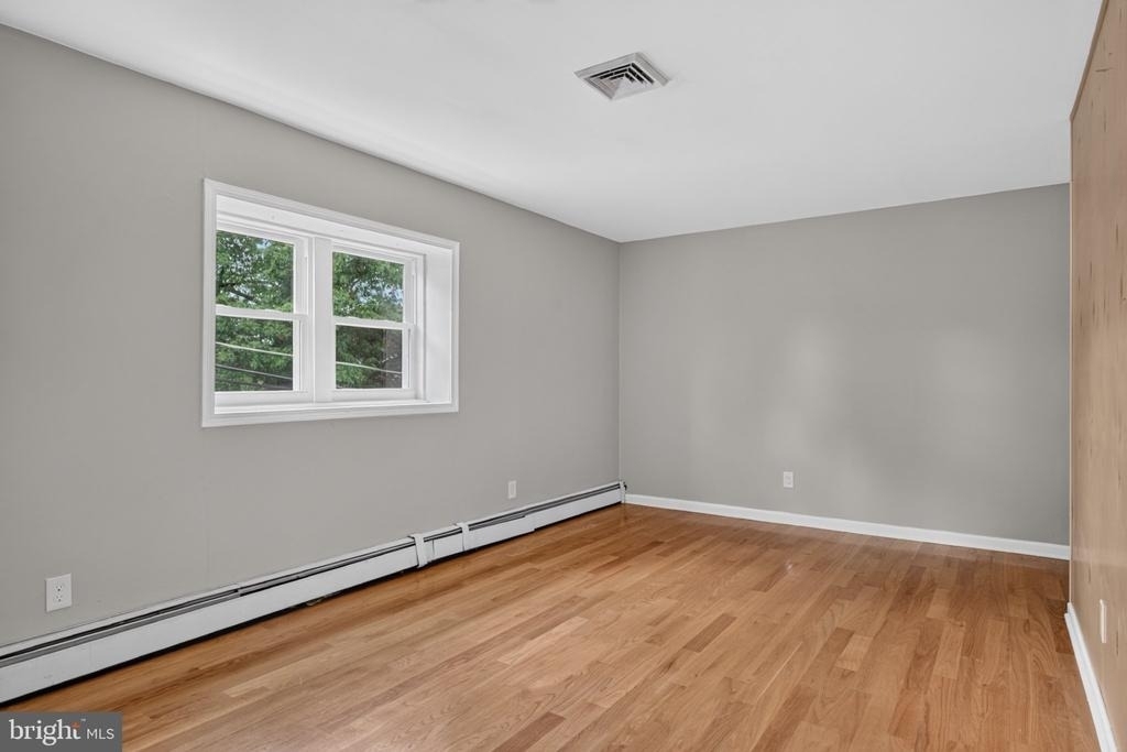 200 B Moore Street - Photo 5