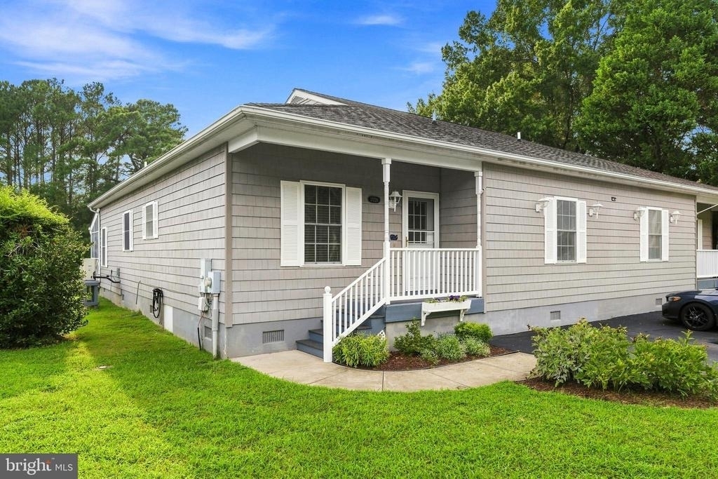 17226 Crab Pot Lane - Photo 0