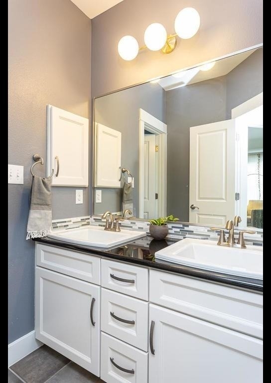 805 W Mary St - Photo 23