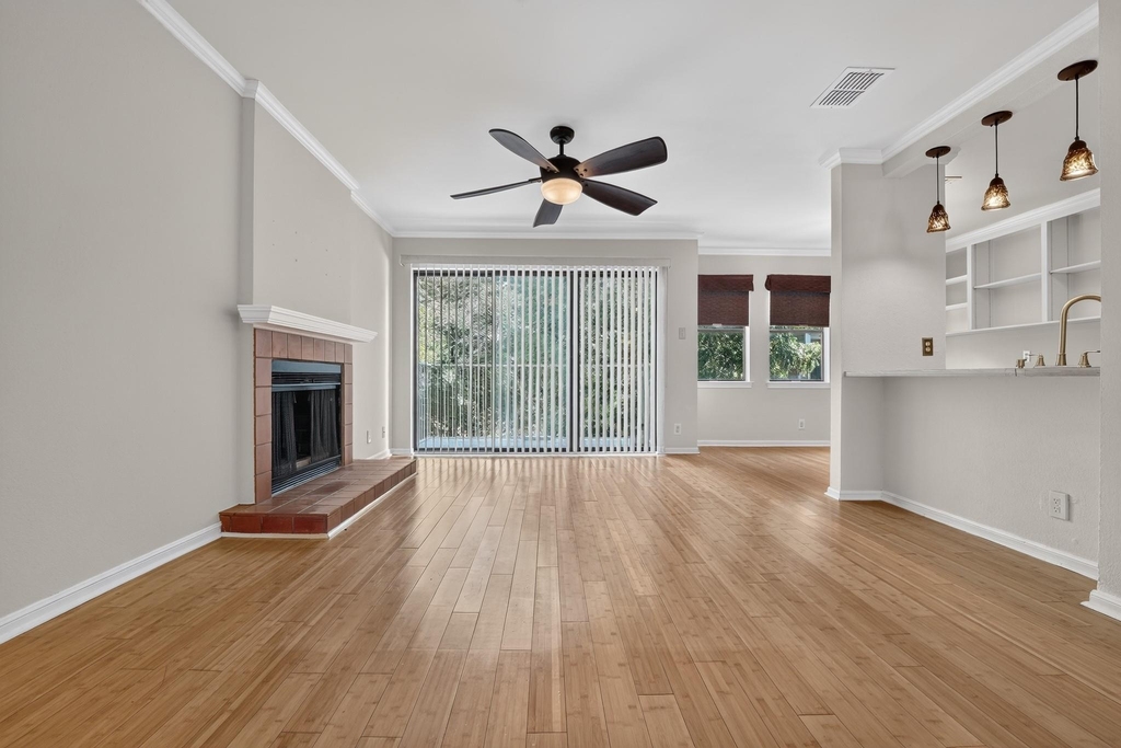 3845 Ranch Road 2222 - Photo 4