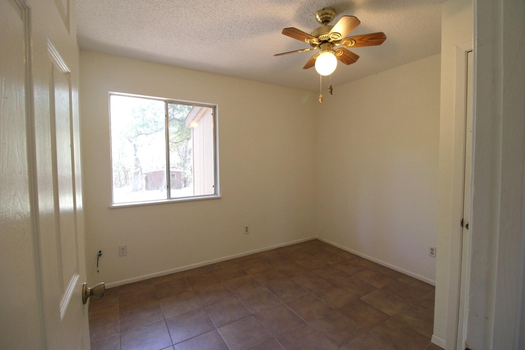 234 Cedar Holw - Photo 13