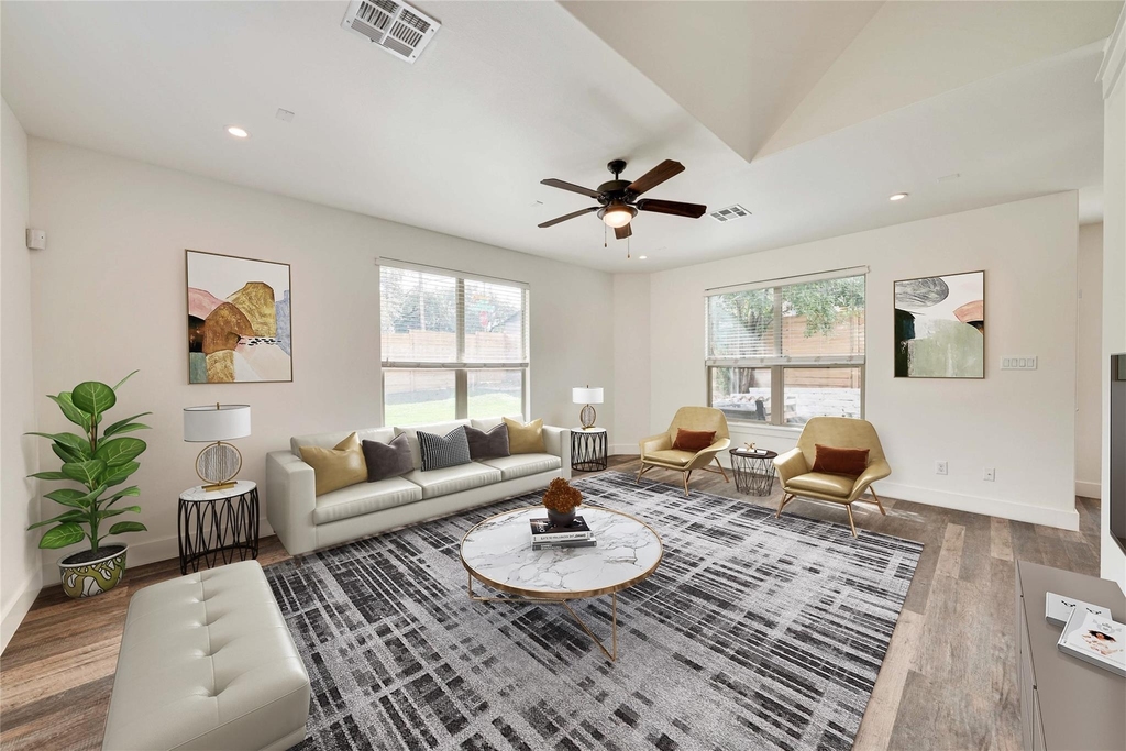 4124 Valley View Rd - Photo 2