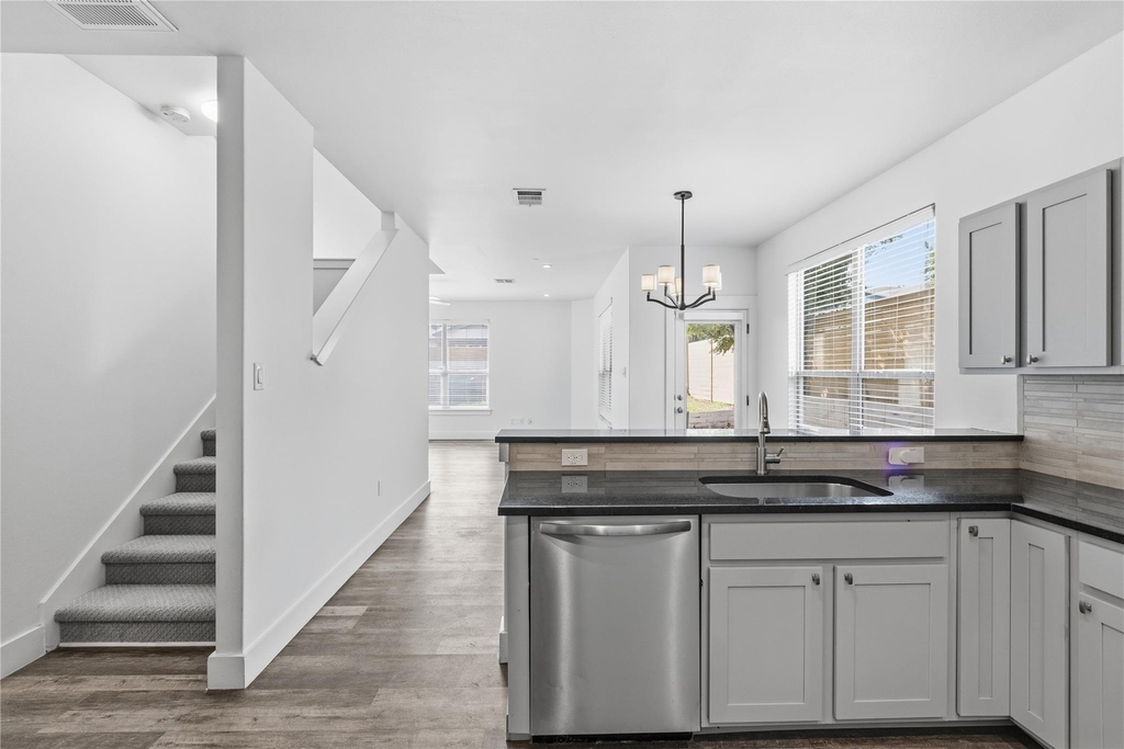 4124 Valley View Rd - Photo 14