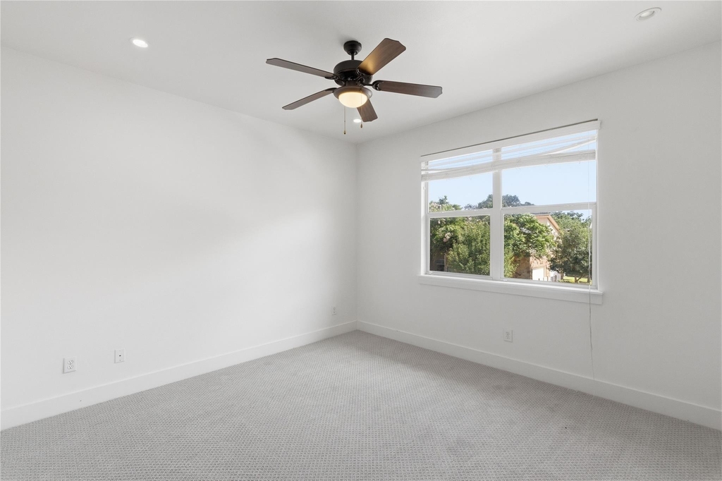 4124 Valley View Rd - Photo 24