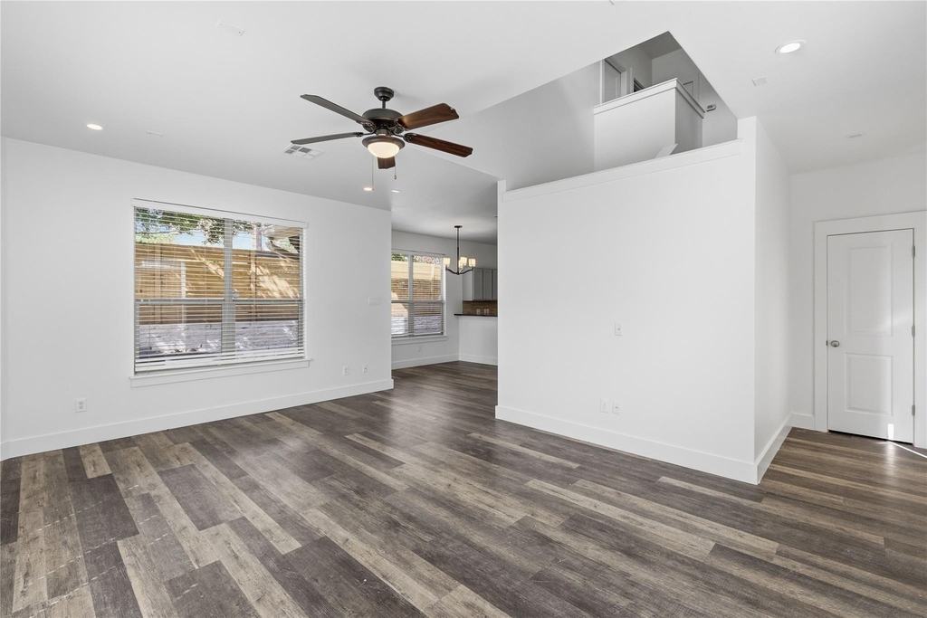 4124 Valley View Rd - Photo 10