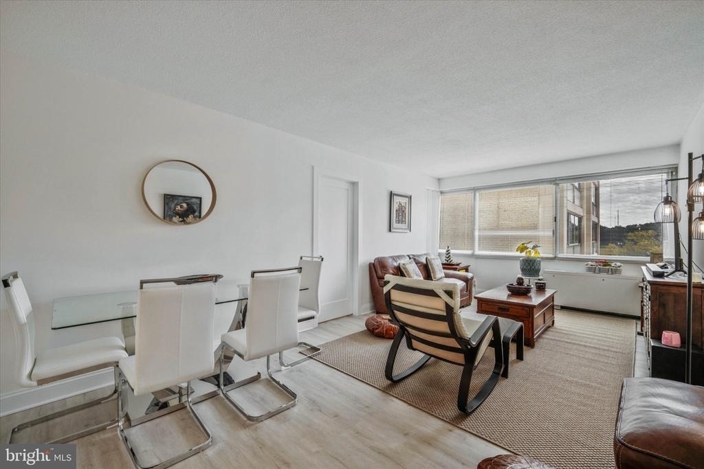 4515 Willard Avenue - Photo 4