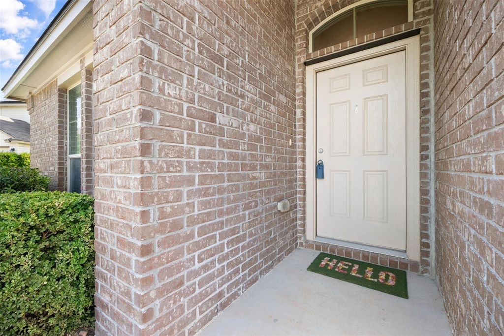 208 Plata Ln - Photo 5