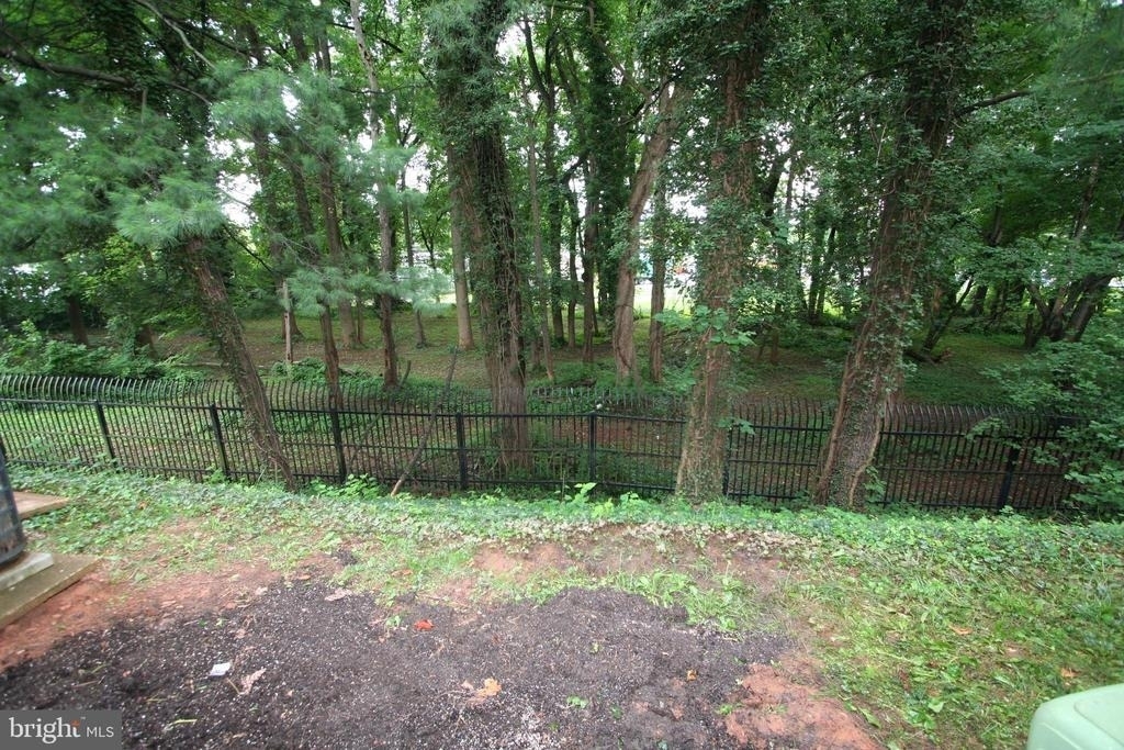 3924 Chesterwood Drive - Photo 24
