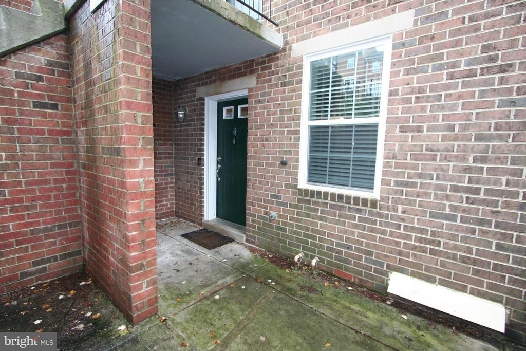 3924 Chesterwood Drive - Photo 2