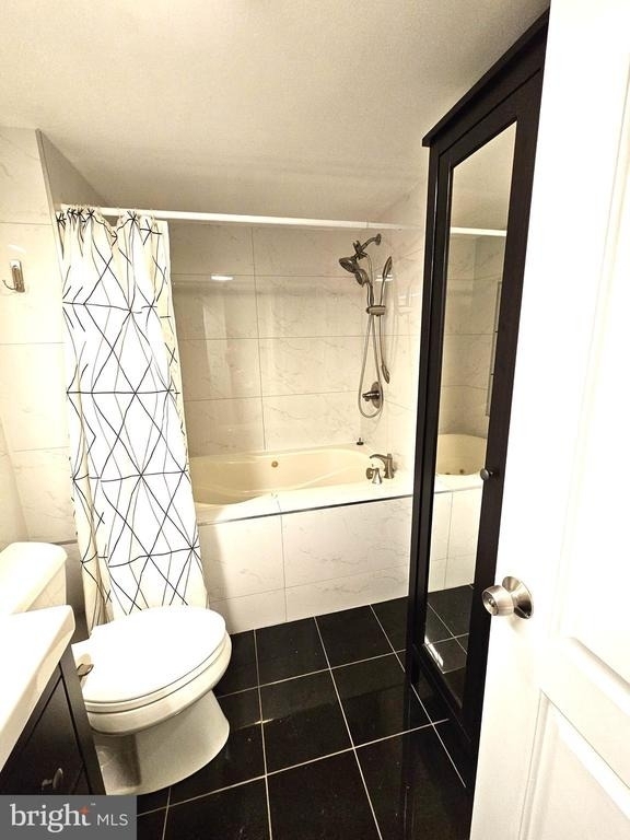 3924 Chesterwood Drive - Photo 10