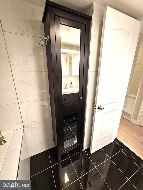 3924 Chesterwood Drive - Photo 9