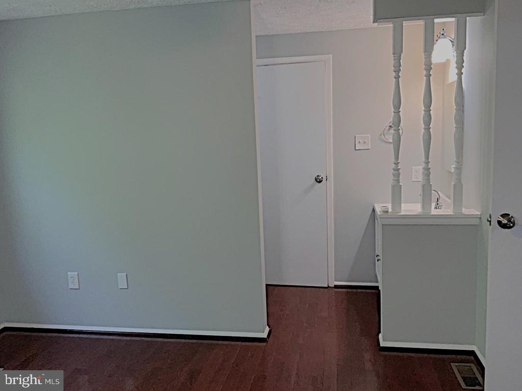 7827 Havenside Terrace - Photo 26