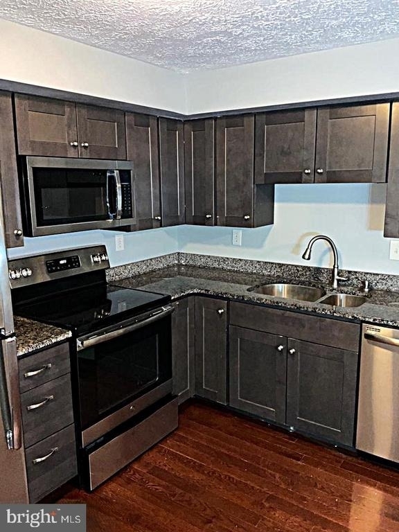 7827 Havenside Terrace - Photo 8