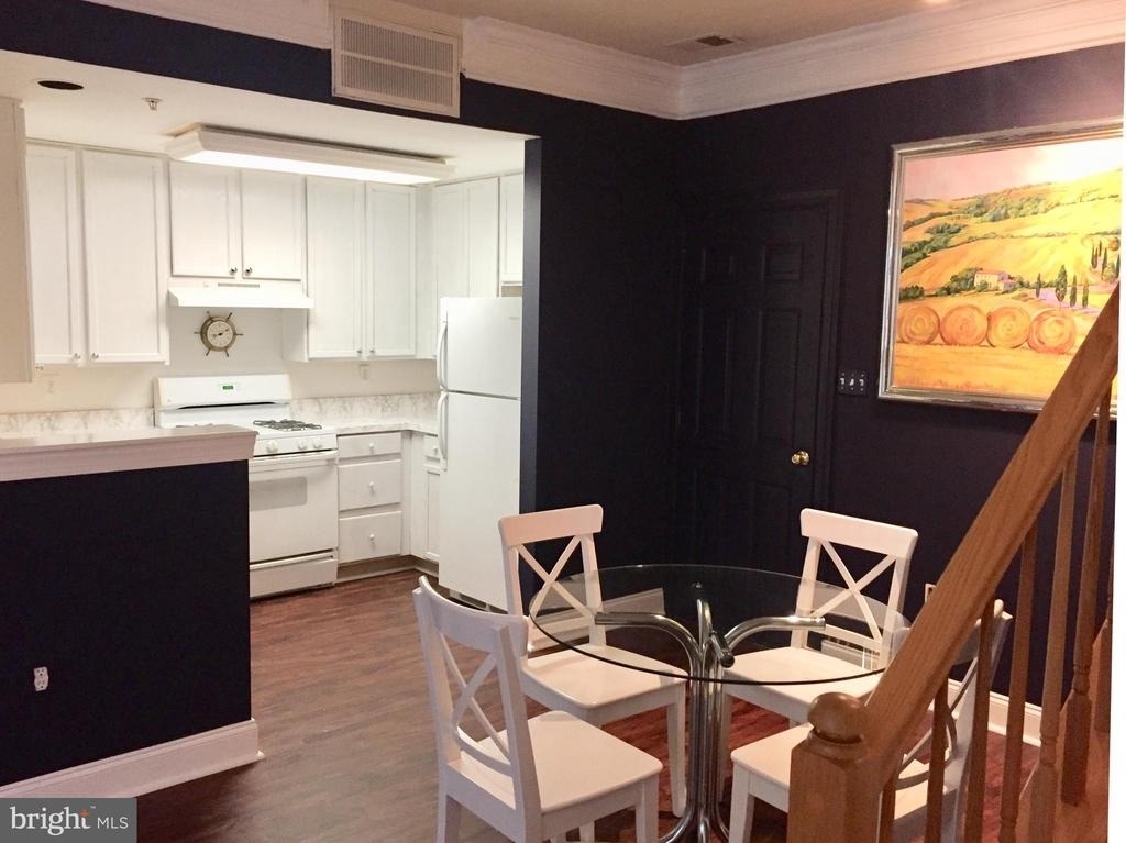 151 Chevy Chase Street - Photo 6