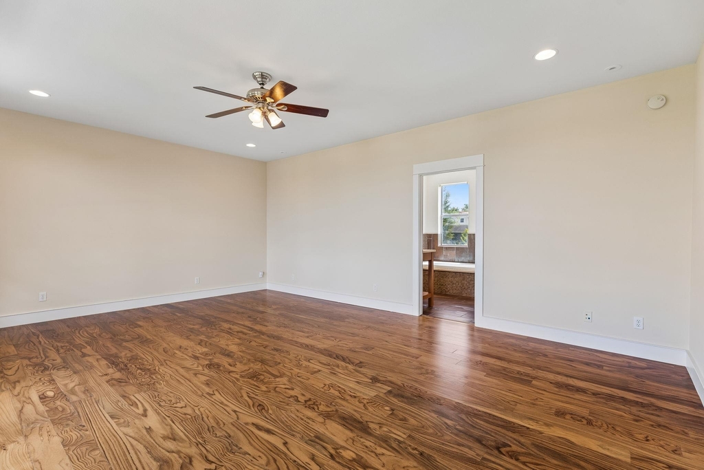 8500 Red Willow Dr - Photo 17