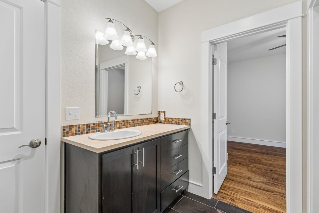 8500 Red Willow Dr - Photo 25
