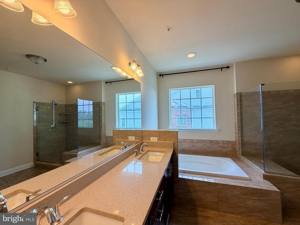 5915 Logans Way - Photo 13
