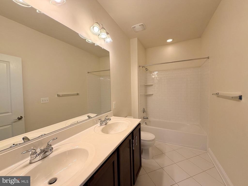 5915 Logans Way - Photo 17