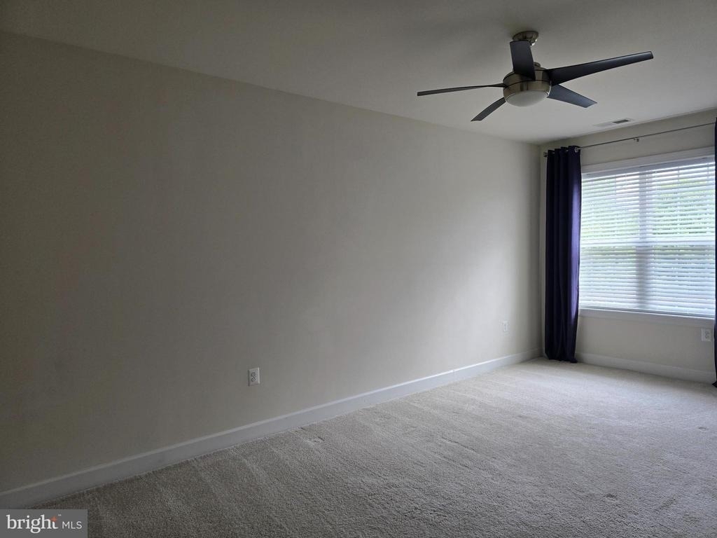 10530 Resort Road - Photo 11