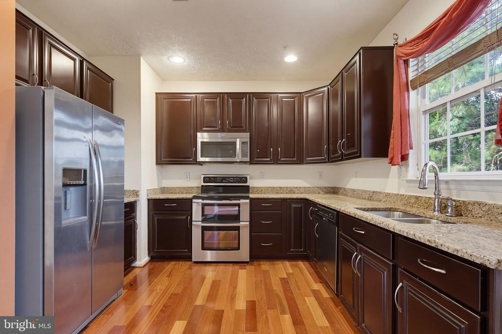 7023 Dasher Farm Court - Photo 29