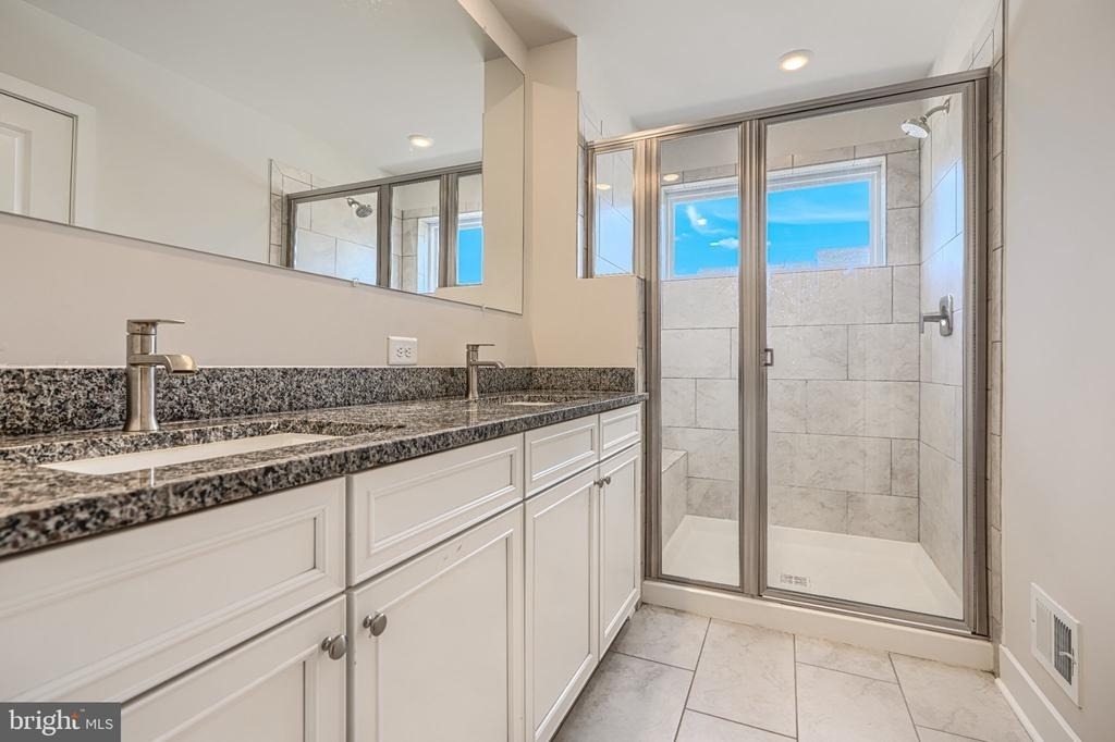 11409 Starlight Place - Photo 51