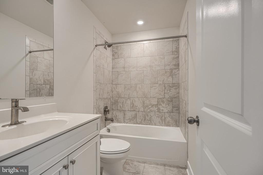 11409 Starlight Place - Photo 41