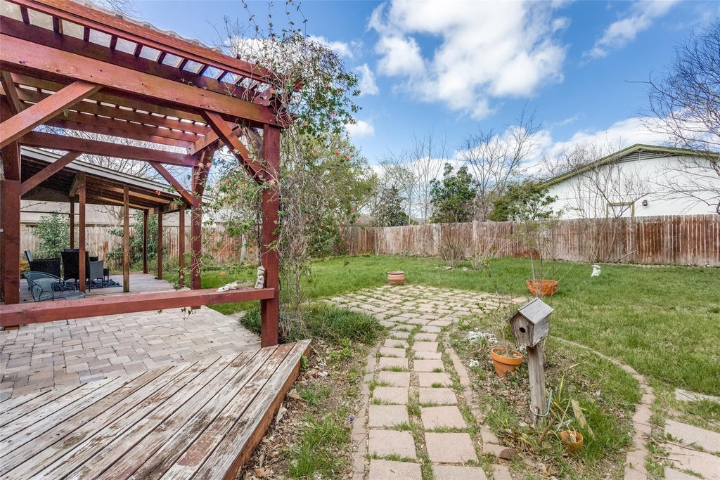 10010 Childress Dr - Photo 13