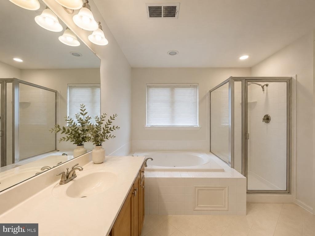 9424 Singleton Place - Photo 9