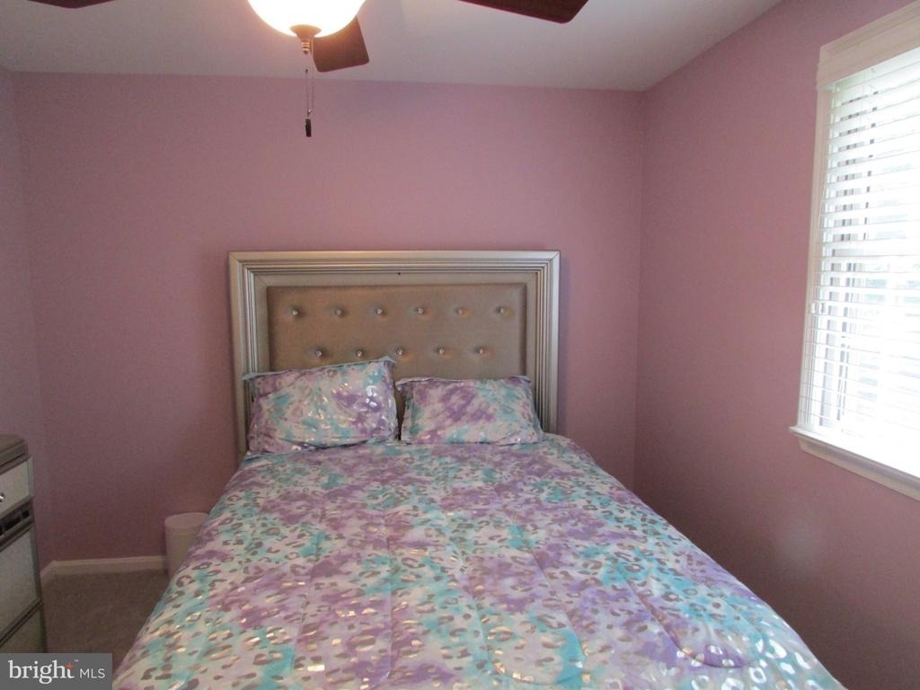 1009 Wales Drive - Photo 27