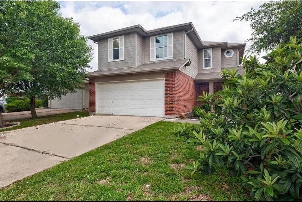 16712 Hamilton Point Cir - Photo 0