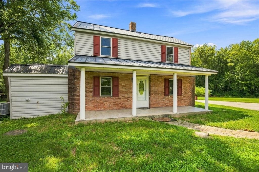 3813 Mount Pleasant Road - Photo 0