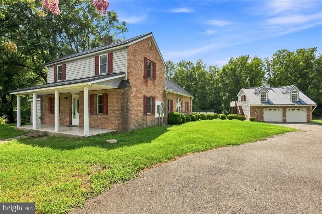 3813 Mount Pleasant Road - Photo 1