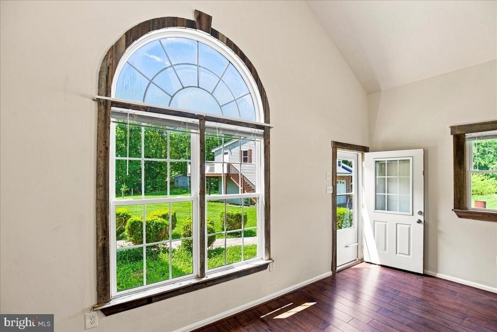 3813 Mount Pleasant Road - Photo 60