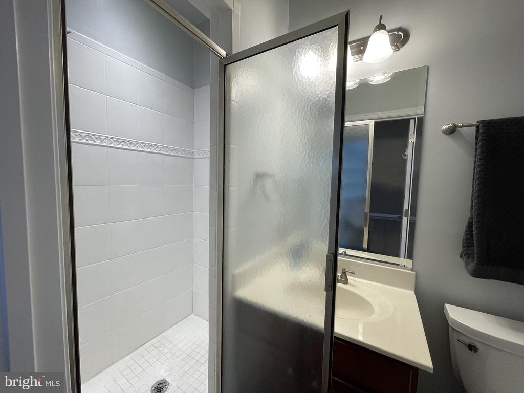 634 Oyster Bay Place - Photo 16