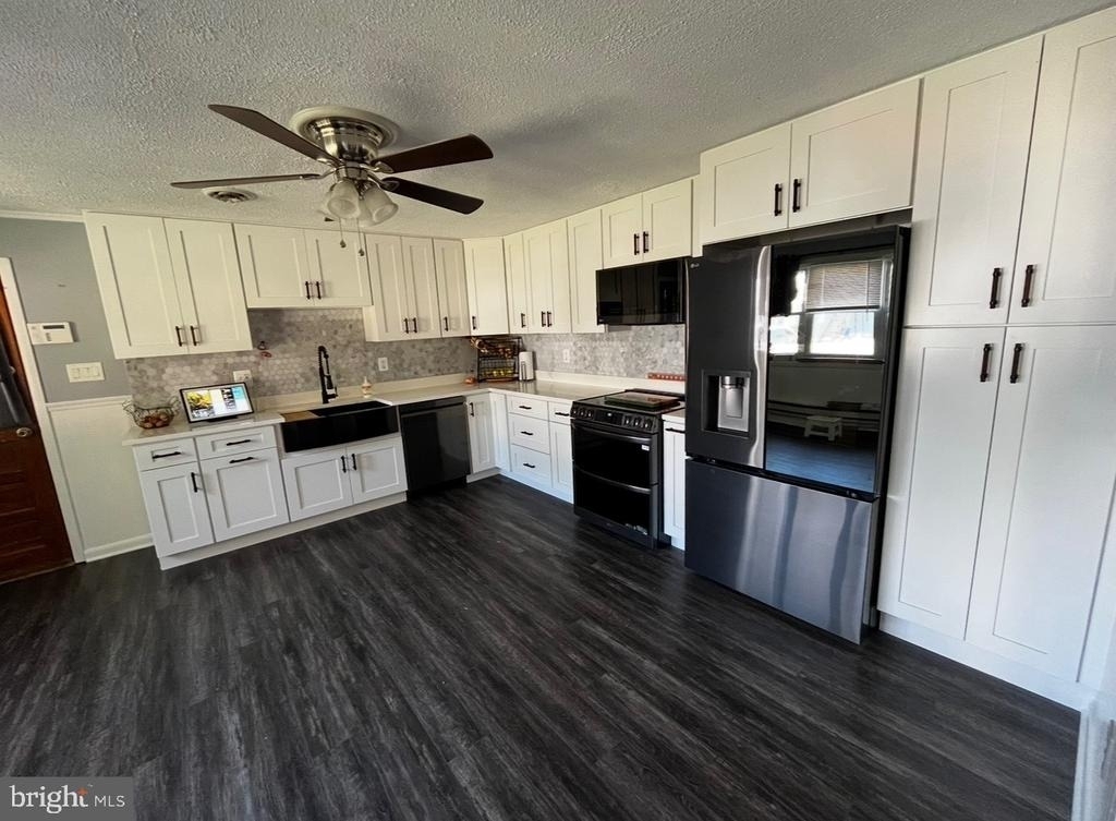 3028 Tennessee Avenue - Photo 1