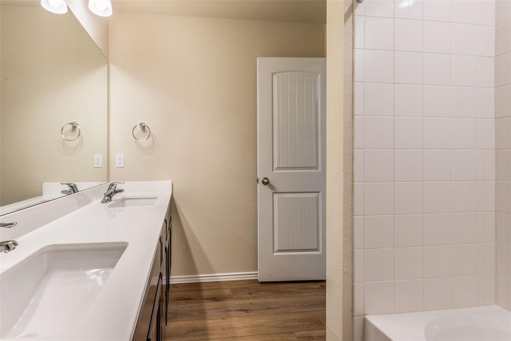 125 Break Ave - Photo 9