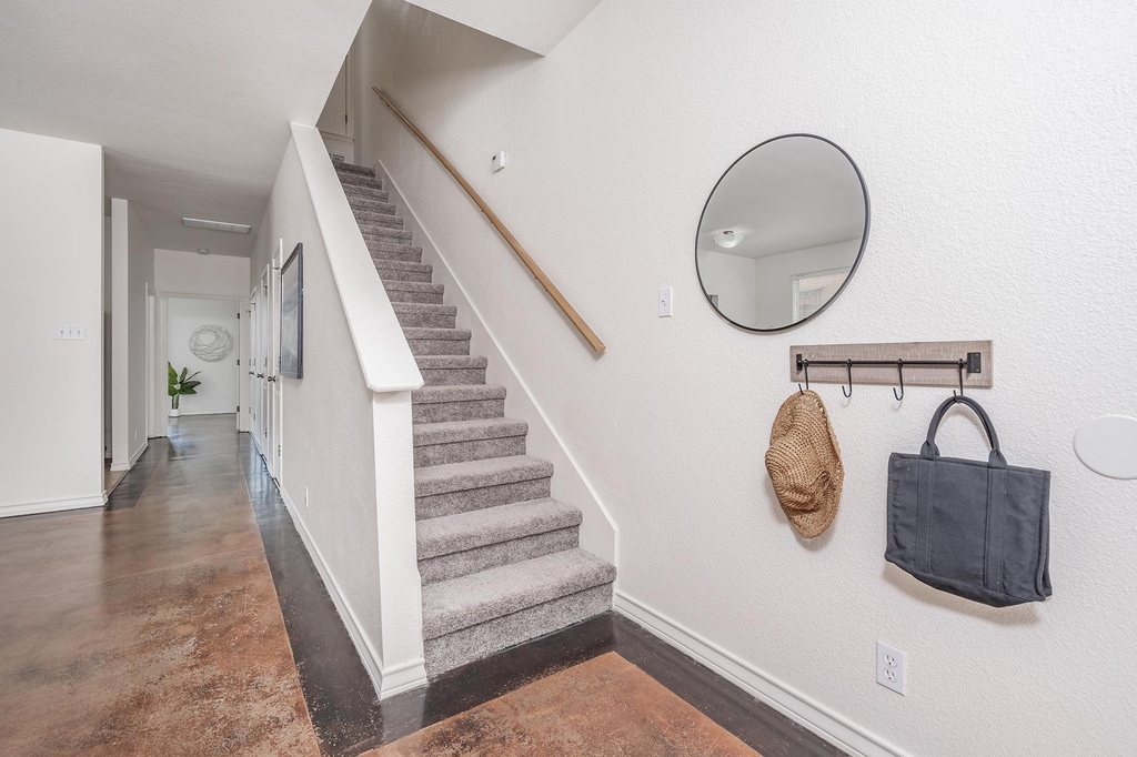 200 Sandstone Dr - Photo 15