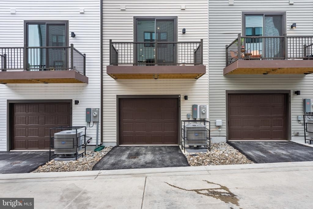 814 Watts Street - Photo 34