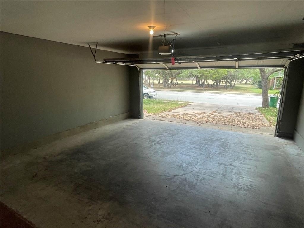613 Stallion Dr - Photo 11