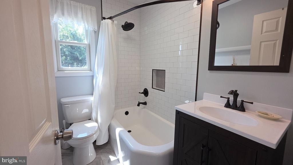 8418 Geneva Road - Photo 28