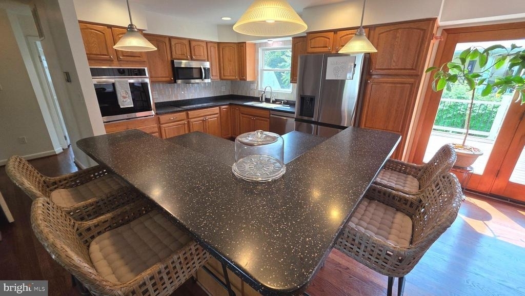 8418 Geneva Road - Photo 8