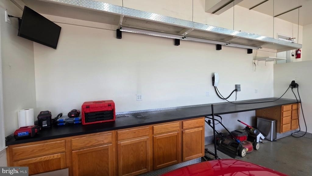 8418 Geneva Road - Photo 37
