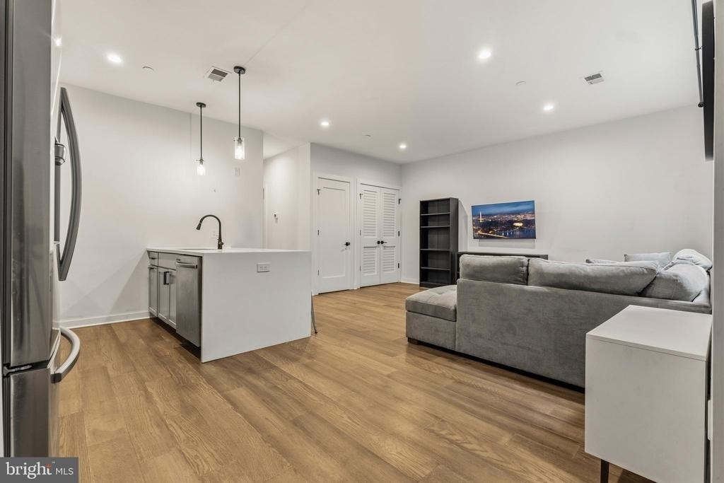 2612 University Place Nw - Photo 5
