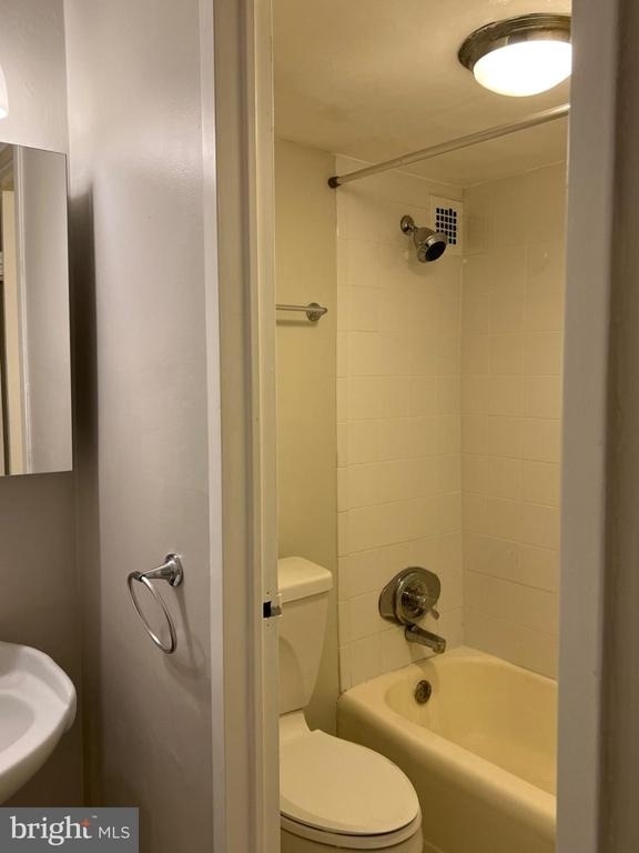 2800 Wisconsin Avenue Nw - Photo 12