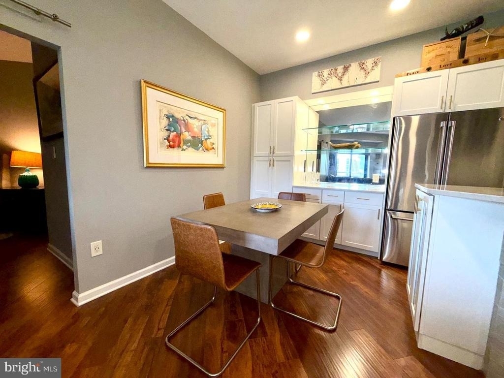 2111 Wisconsin Avenue Nw - Photo 8