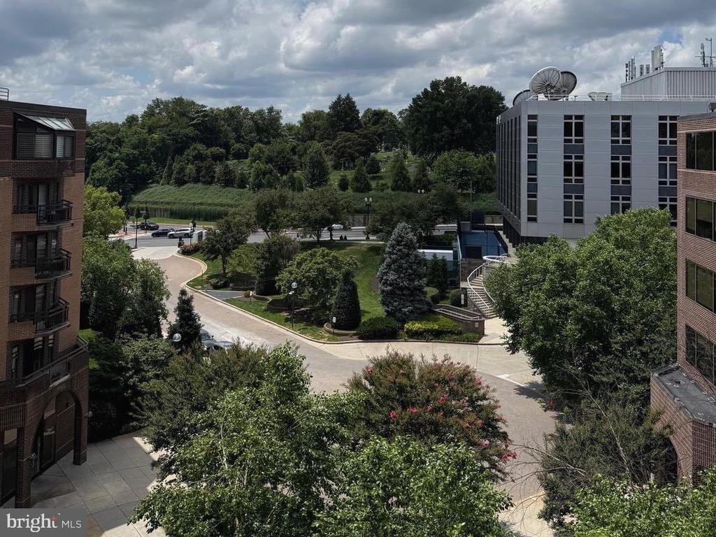 2111 Wisconsin Avenue Nw - Photo 25