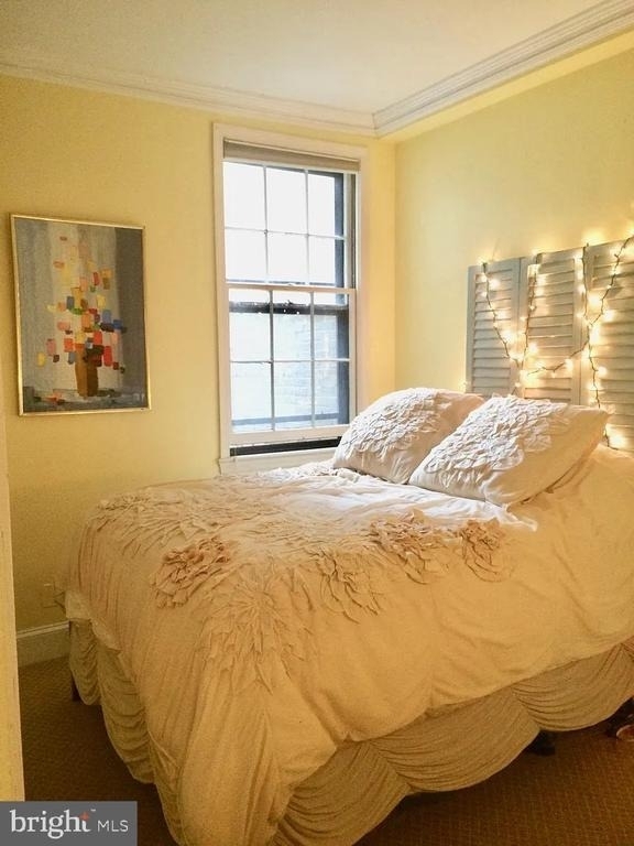 1748 Corcoran Street Nw - Photo 3
