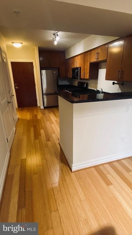 915 Nw E Street Nw - Photo 14