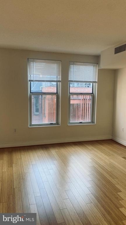 915 Nw E Street Nw - Photo 7