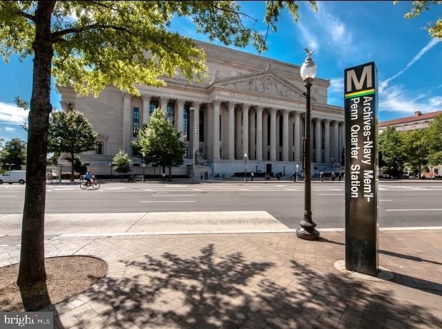 915 Nw E Street Nw - Photo 24